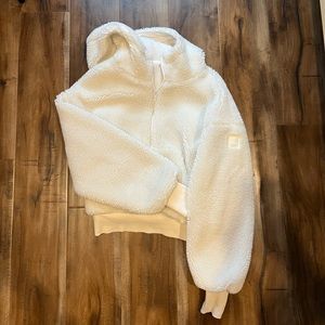 ALO Yoga Sherpa Quarter Zip Pullover Hoodie (White)
